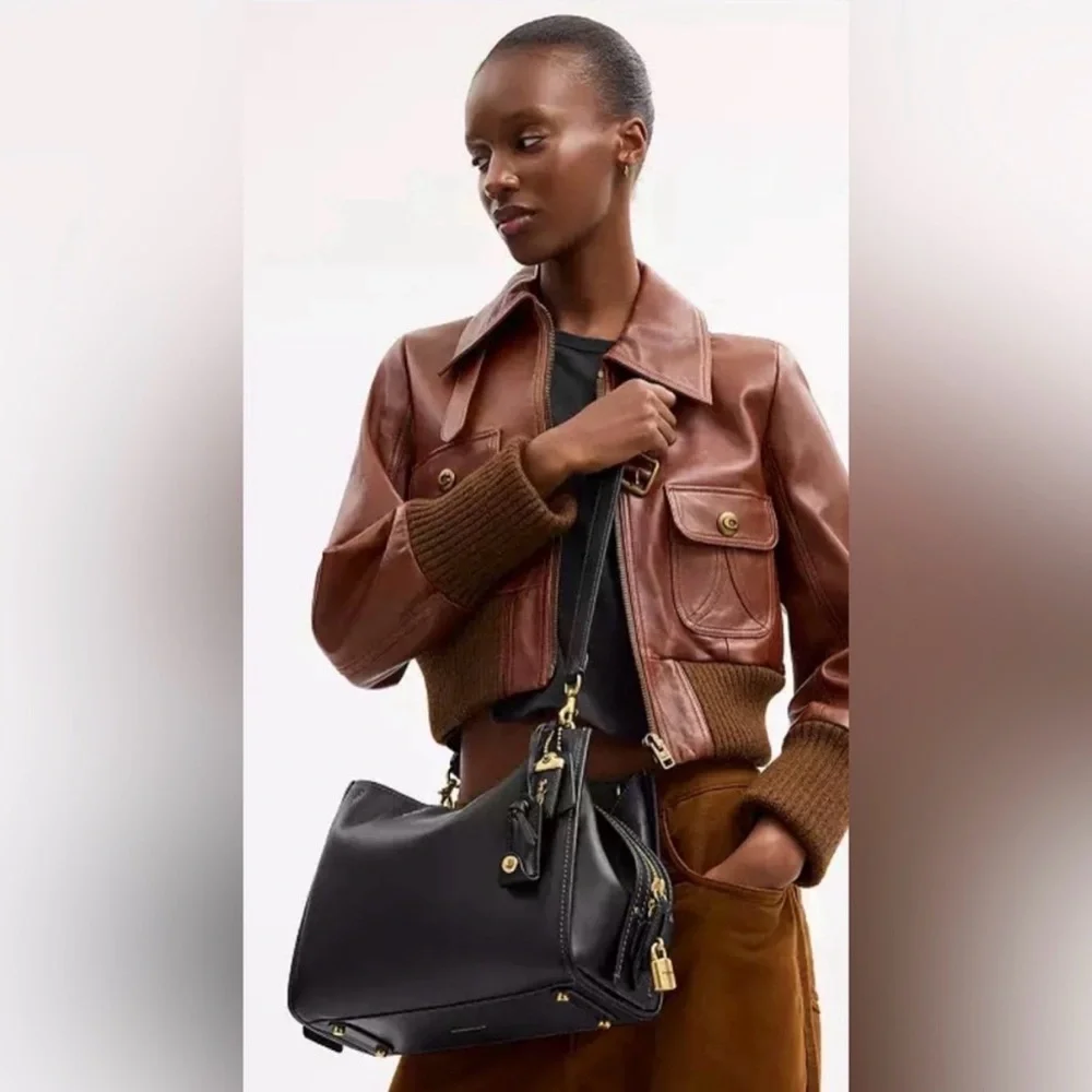 Coach Rogue 31 - Picture 3 of 4